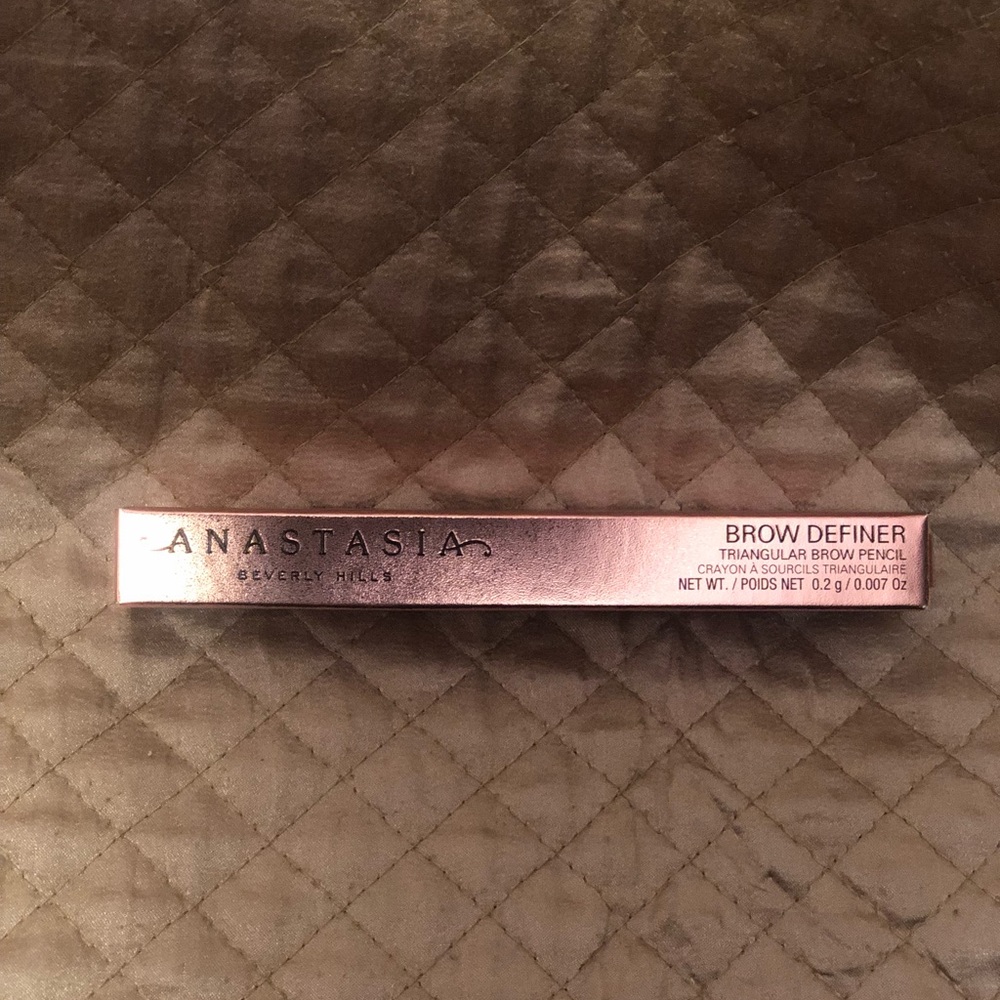 Anastasia Beverly Hills Brow Definer